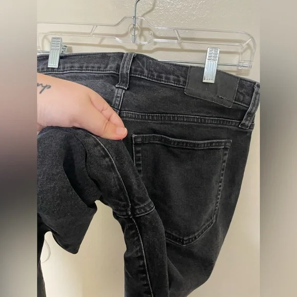 ✨Men’s Madewell Jeans Relaxed Tapper Size 31x30 - Picture 9 of 10